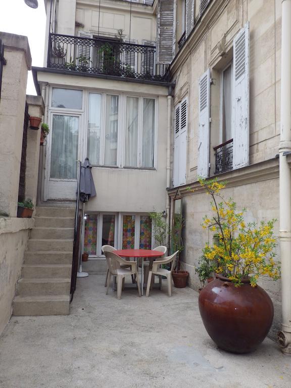 Appartement 2 Pieces Proche Du Sacre Coeur Париж Стая снимка