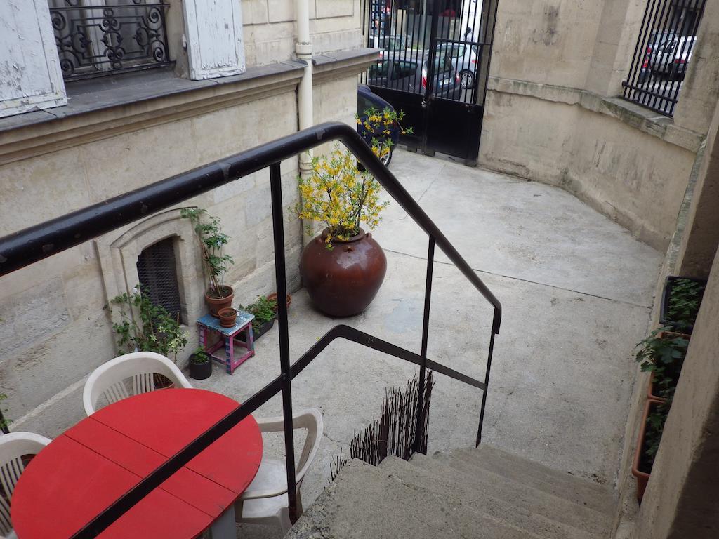 Appartement 2 Pieces Proche Du Sacre Coeur Париж Стая снимка