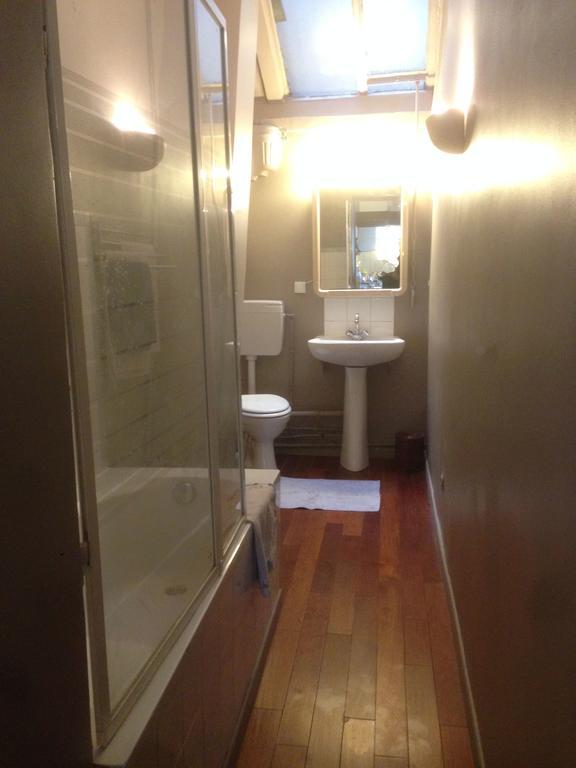 Appartement 2 Pieces Proche Du Sacre Coeur Париж Стая снимка