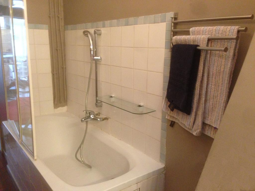 Appartement 2 Pieces Proche Du Sacre Coeur Париж Стая снимка